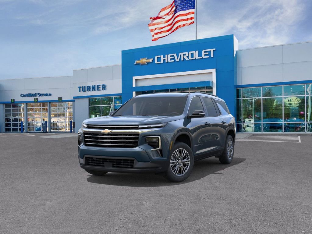 New 2026 Chevrolet Traverse LT w/ Driver Confidence Package AWD/4WD image 8