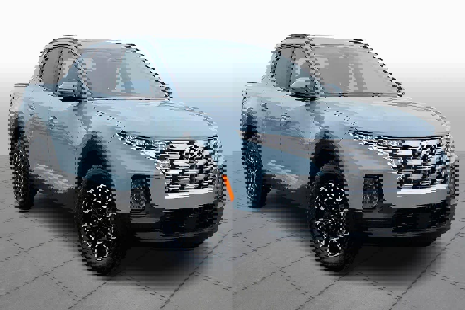 Used 2023 Hyundai Santa Cruz SEL Premium w/ Cargo Package image 3