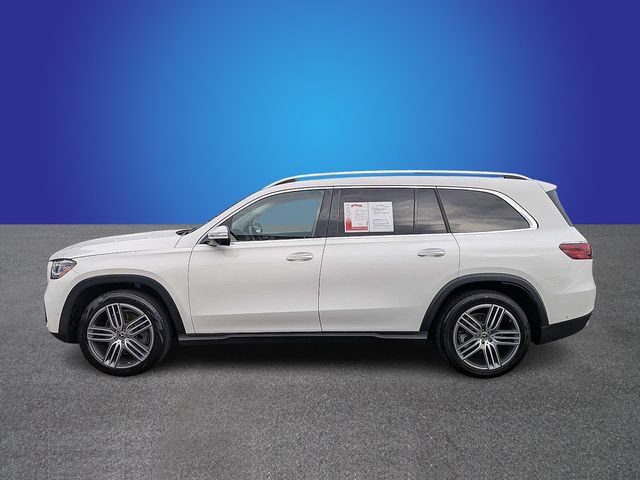 Used 2024 Mercedes-Benz GLS 450 4MATIC image 2