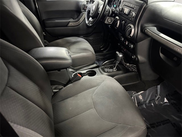 Used 2016 Jeep Wrangler Sport image 4