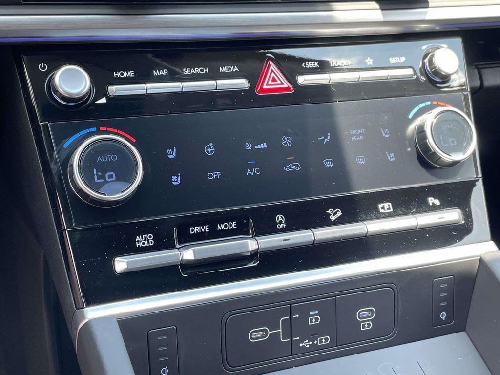 New 2026 Hyundai Santa Fe Limited FWD image 47