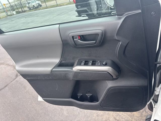 Used 2023 Toyota Tacoma SR5 image 15