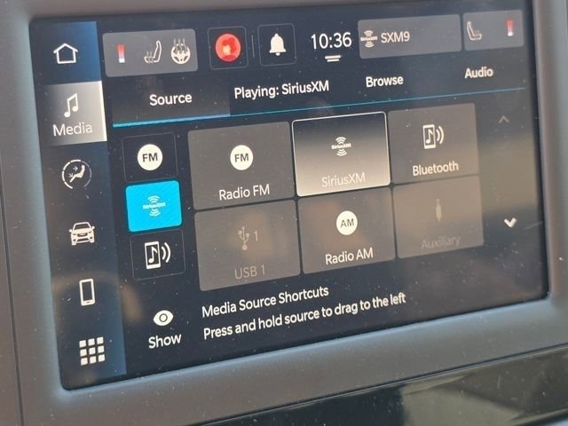 Used 2023 Chrysler Voyager LX FWD image 10