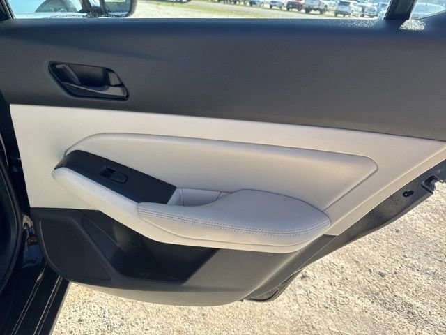 Used 2024 Nissan Altima 2.5 SV image 20