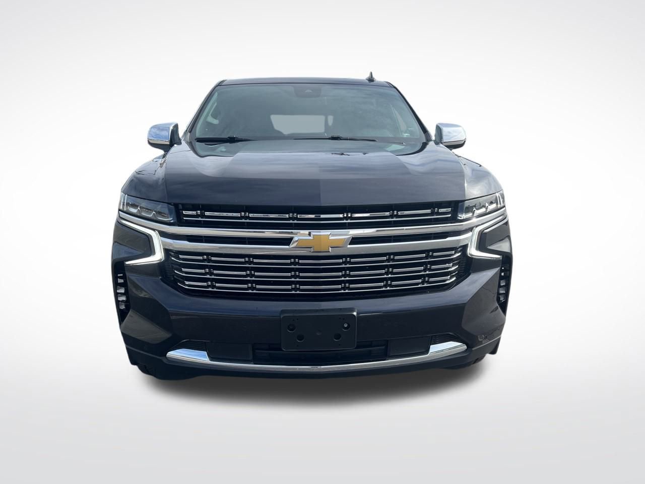Used 2023 Chevrolet Suburban Premier image 9