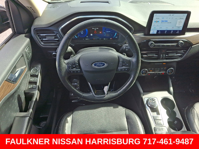 Used 2020 Ford Escape Titanium AWD/4WD image 11