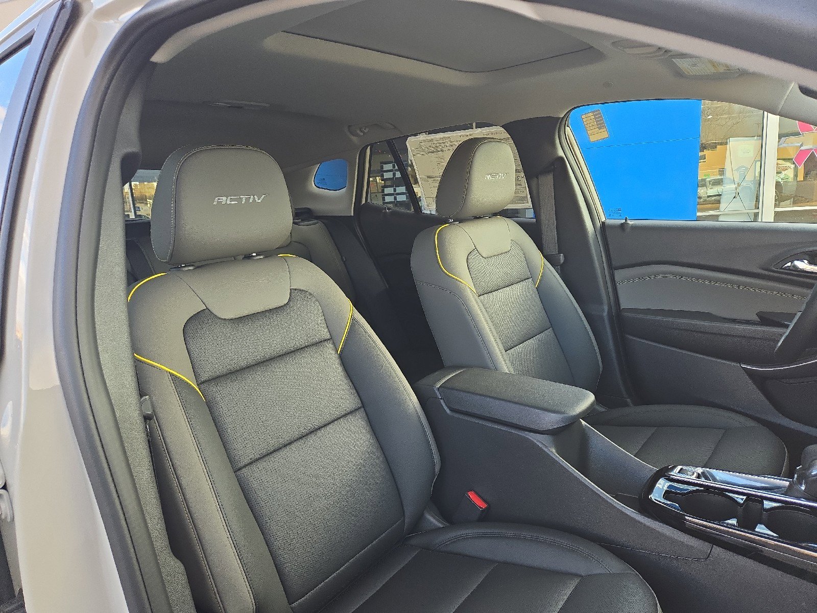 New 2026 Chevrolet Trax ACTIV w/ Sunroof Package image 17