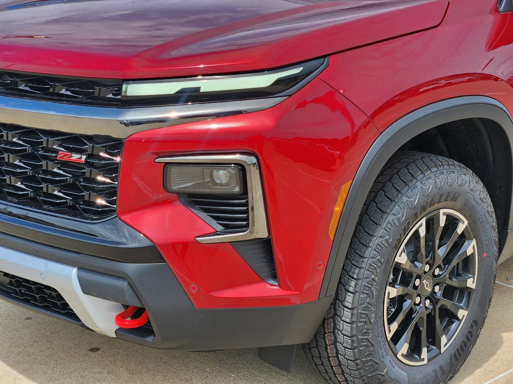 New 2026 Chevrolet Traverse Z71 w/ Enhanced Driving Package AWD/4WD image 6
