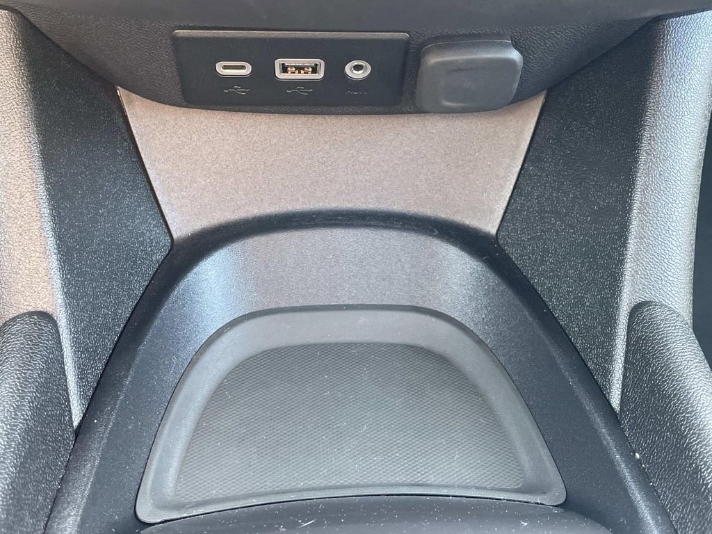 Used 2025 Chevrolet Malibu RS w/ LPO, Floor Liner Package image 20
