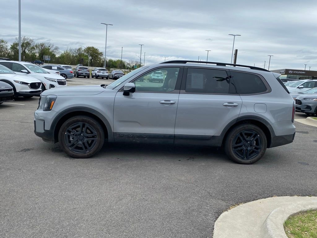Used 2025 Kia Telluride SX Prestige X-Line image 4