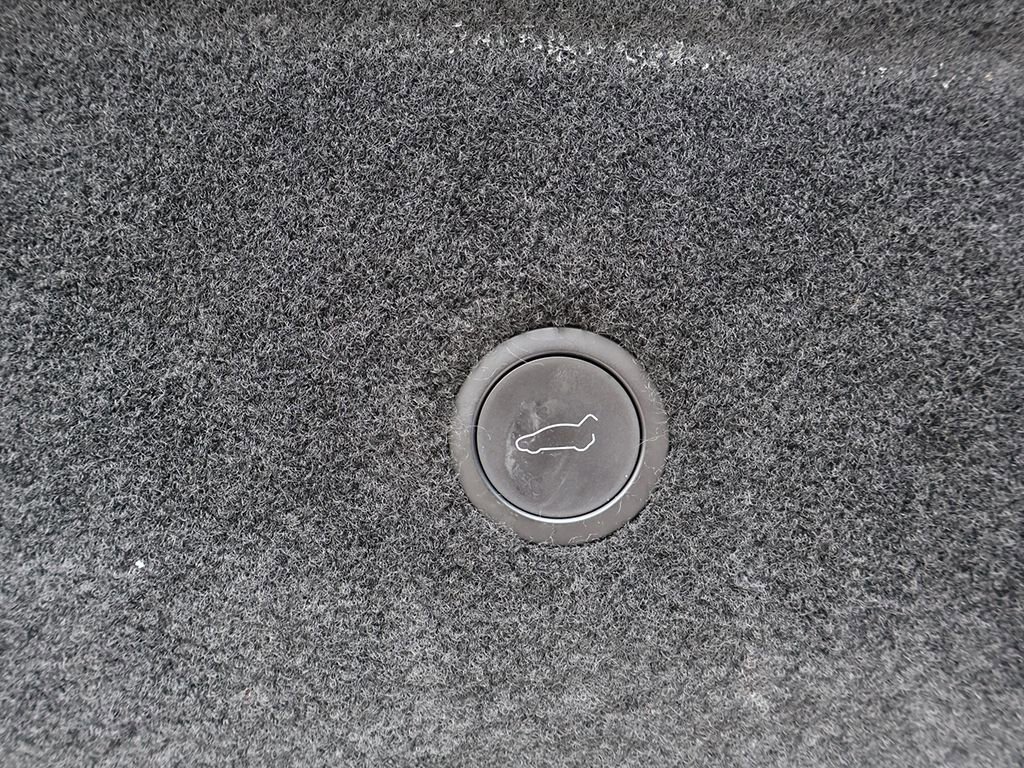 Used 2022 Tesla Model S image 20