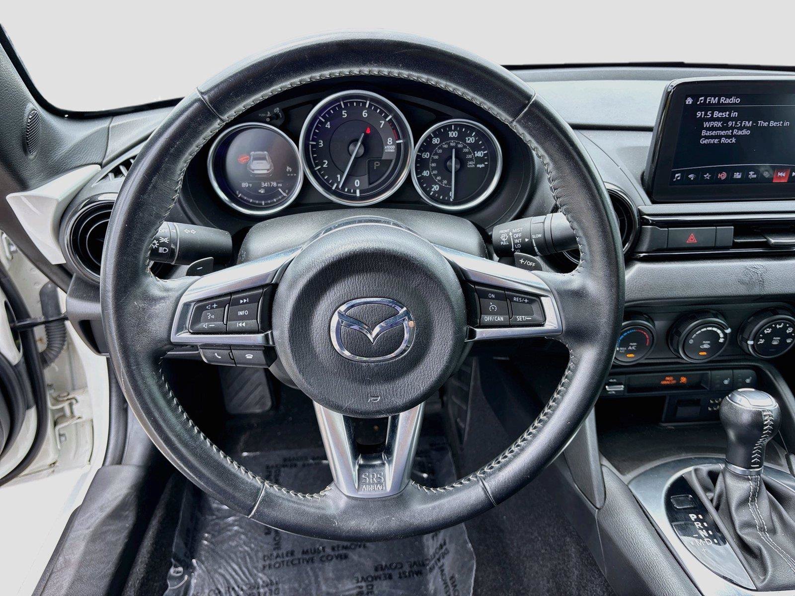 Used 2021 MAZDA MX-5 Miata RF Club RWD image 11