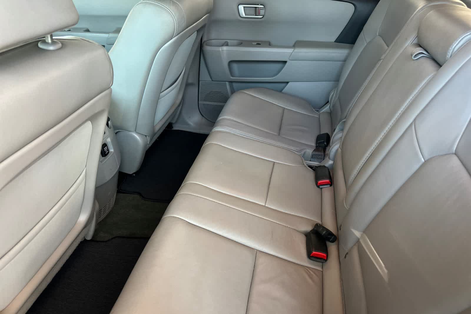 Used 2015 Honda Pilot EX-L image 4