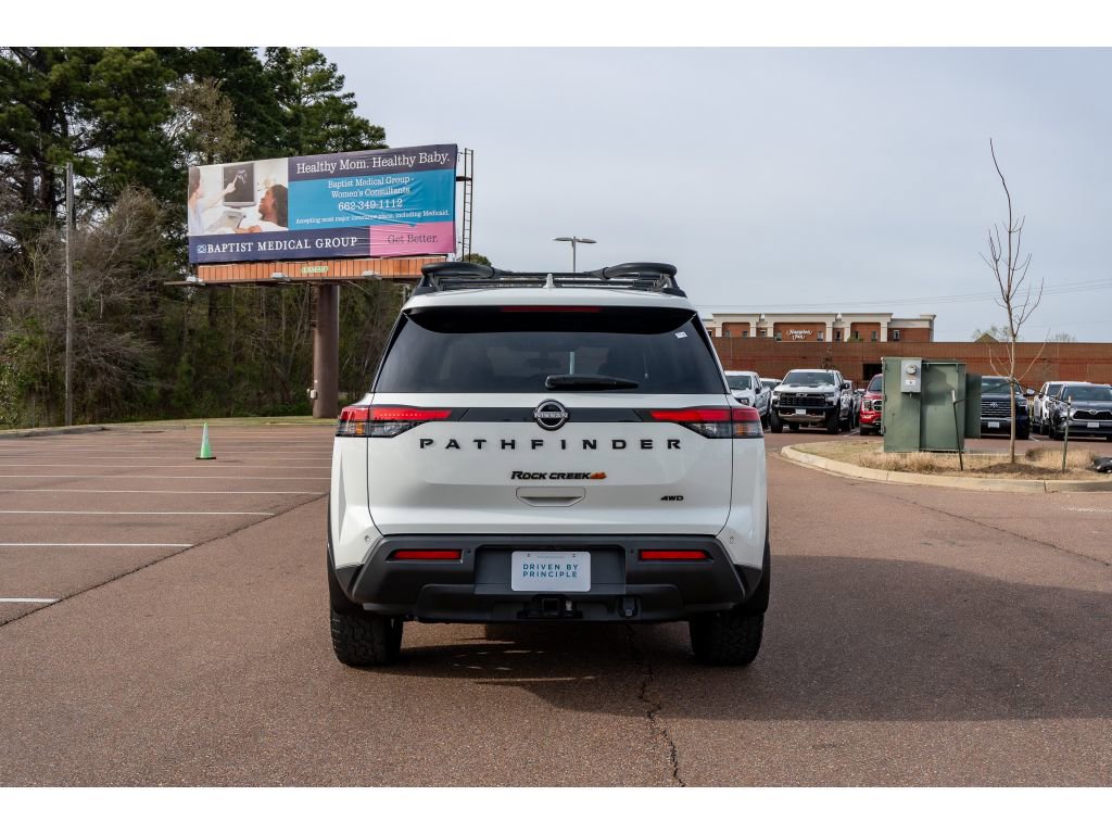 Used 2023 Nissan Pathfinder Rock Creek image 6
