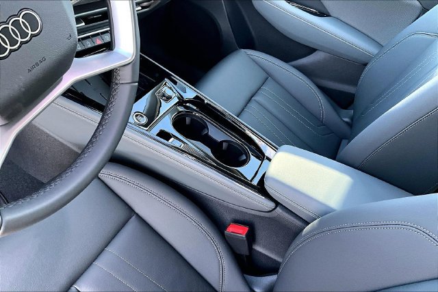 New 2026 Audi Q3 quattro 2.0T AWD/4WD image 14