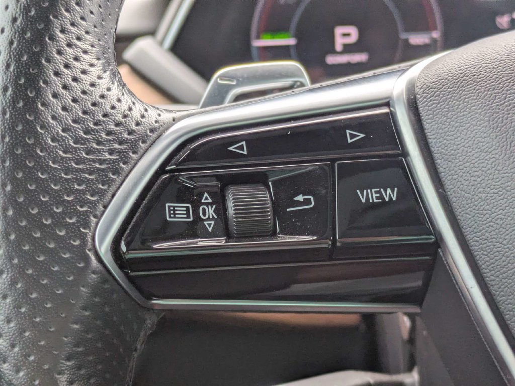 Used 2023 Audi e-tron GT Premium Plus w/ Executive Package AWD/4WD image 31