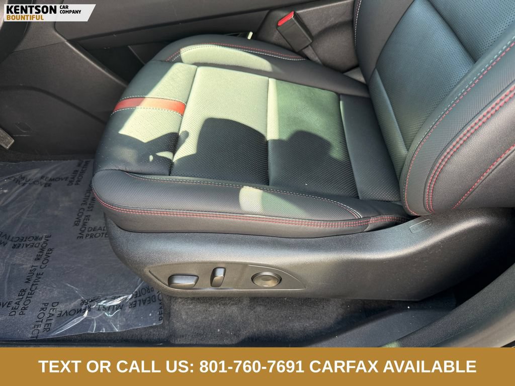 Used 2026 Chevrolet Traverse RS w/ LPO, Floor Liner Package AWD/4WD image 31