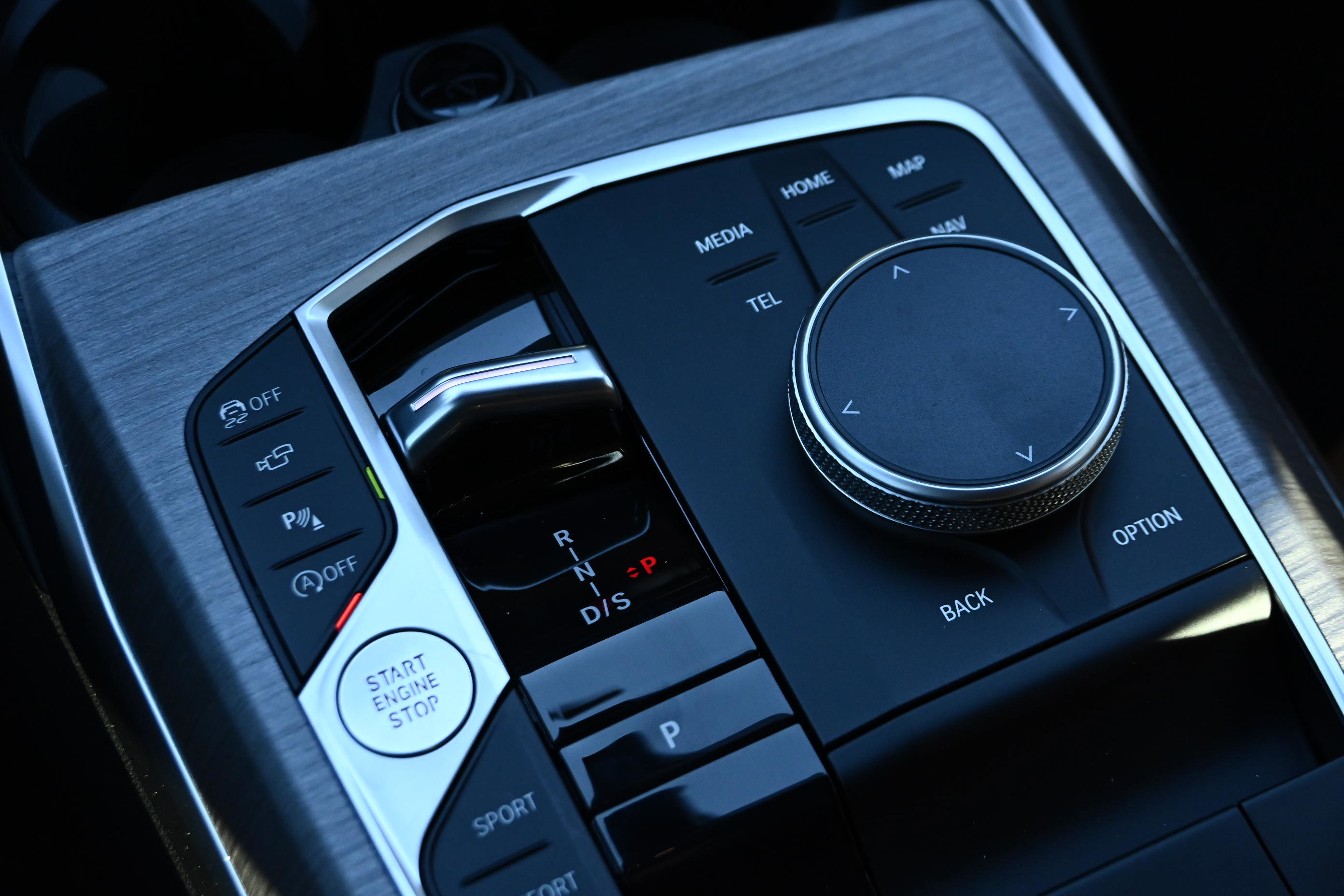 New 2026 BMW 430i xDrive Convertible w/ Premium Package image 18