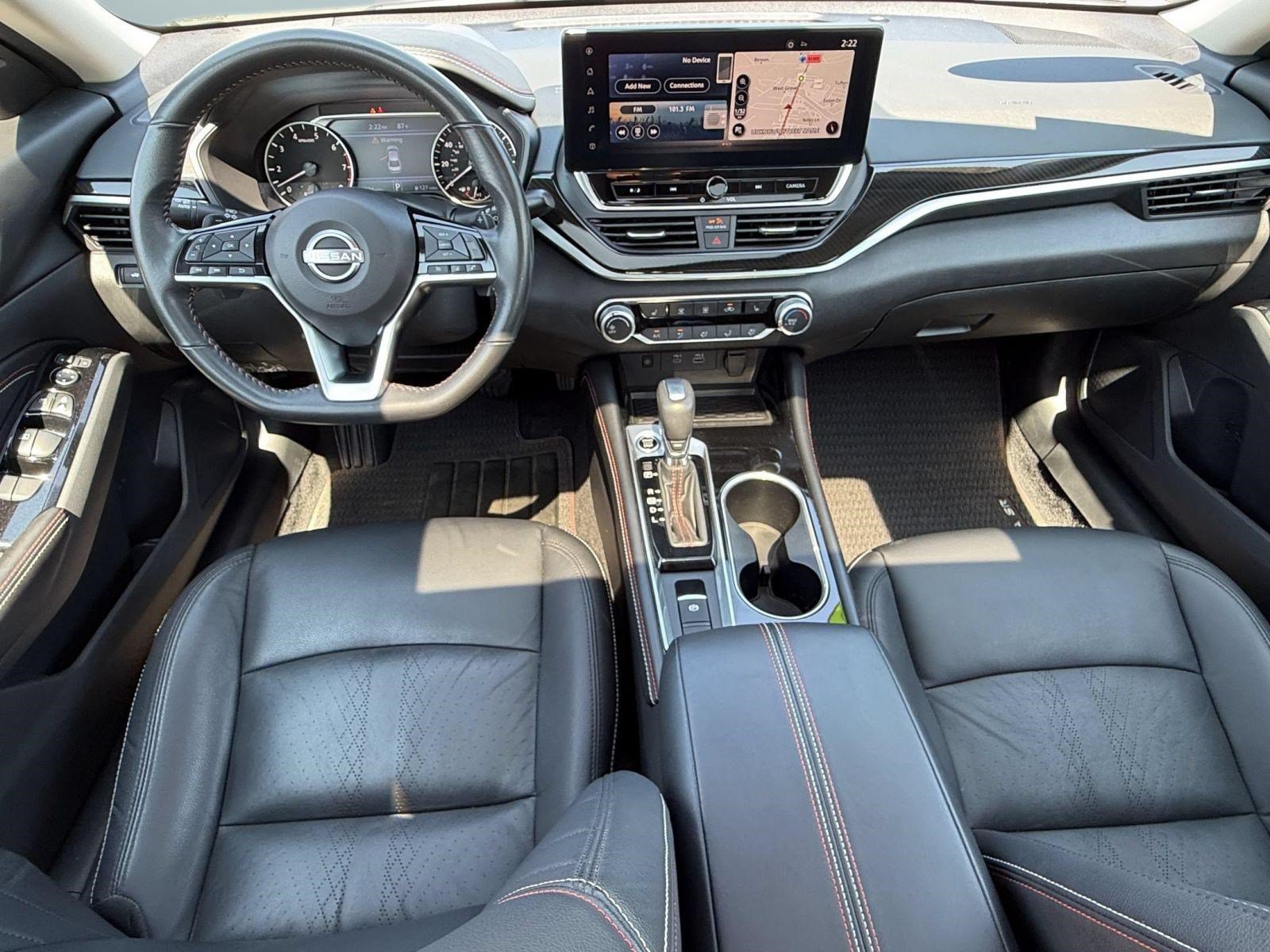 Used 2023 Nissan Altima 2.5 SR w/ SR Premium Package AWD/4WD image 14