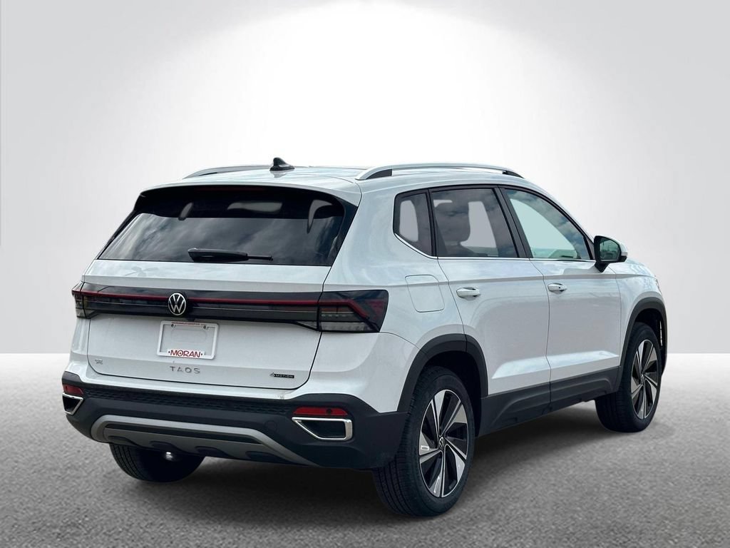 New 2025 Volkswagen Taos SE AWD/4WD image 4