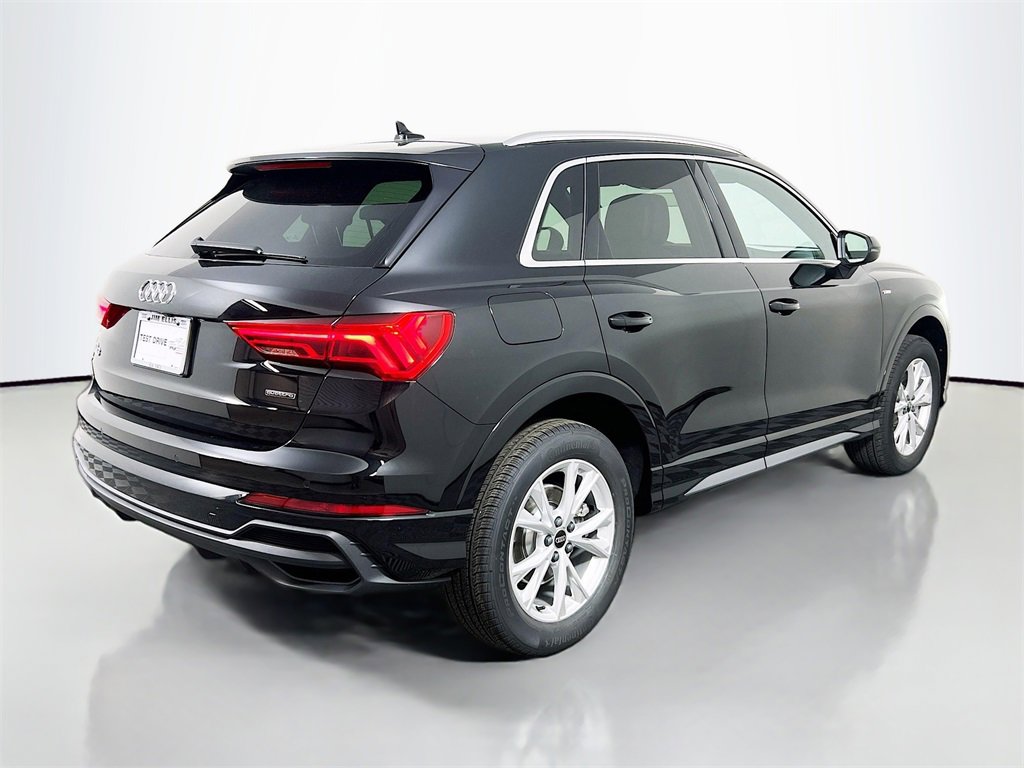 New 2025 Audi Q3 2.0T Premium image 7