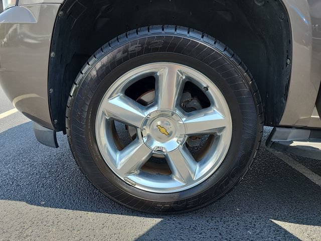Used 2012 Chevrolet Tahoe LS w/ Convenience Package RWD image 34
