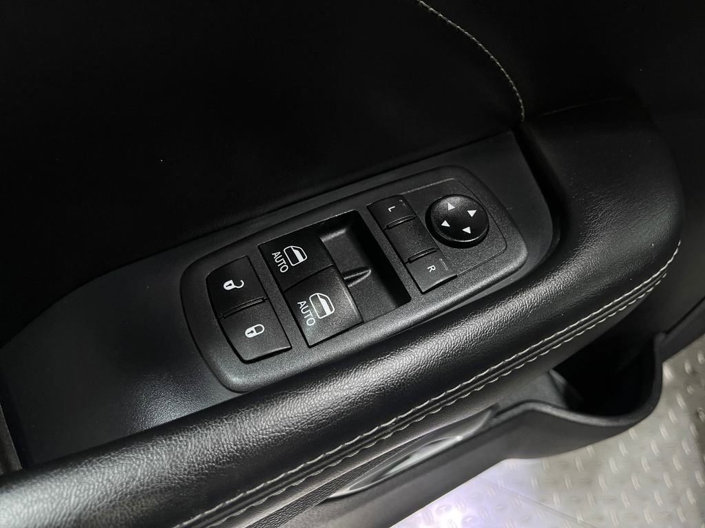 Used 2020 Dodge Challenger R/T Scat Pack image 22