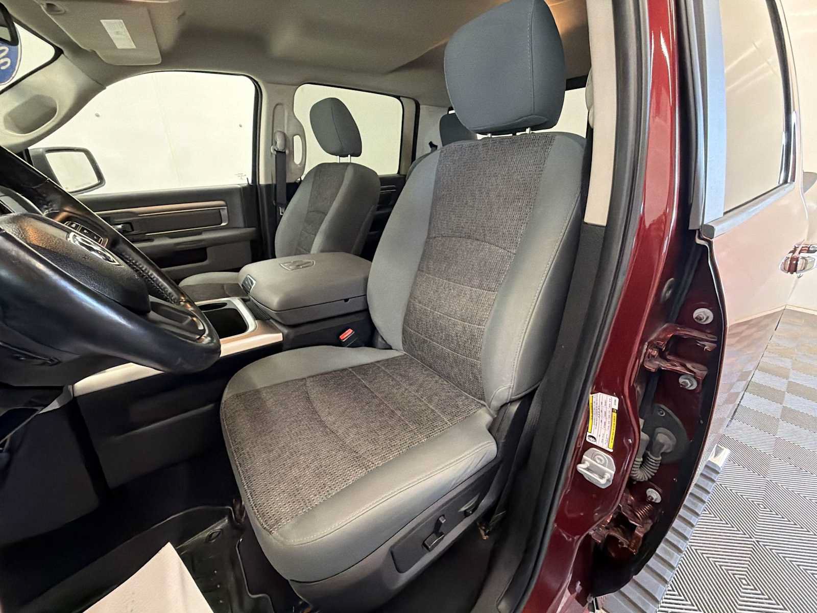Used 2018 RAM 1500 Big Horn AWD/4WD image 13