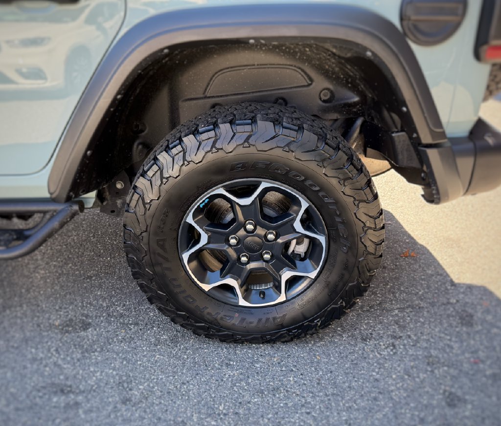 Used 2023 Jeep Wrangler Unlimited Rubicon 4xe w/ Steel Bumper Group AWD/4WD image 16