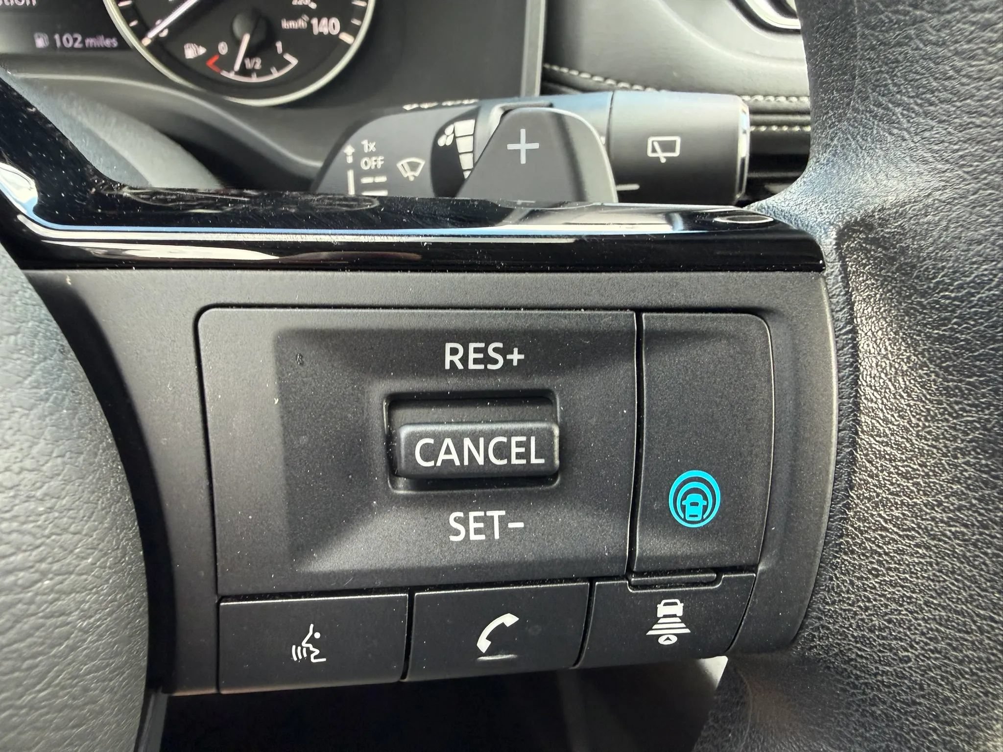 Used 2023 Nissan Rogue SV AWD/4WD image 29