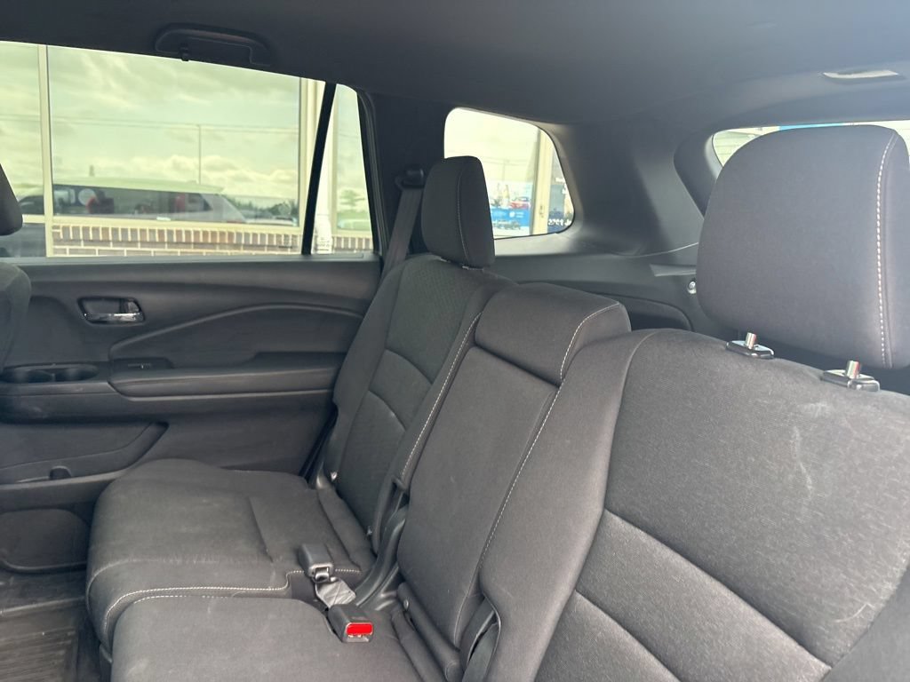 Used 2021 Honda Passport Sport image 36