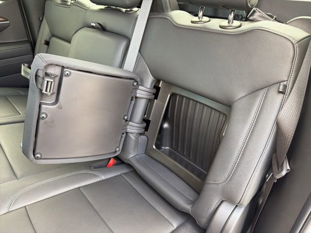 Used 2023 GMC Sierra 1500 SLT w/ SLT Premium Package image 25