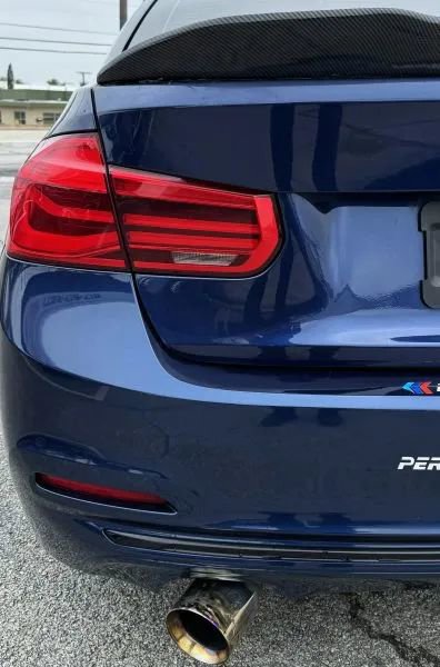 Used 2018 BMW 330i Sedan w/ Convenience Package RWD image 12