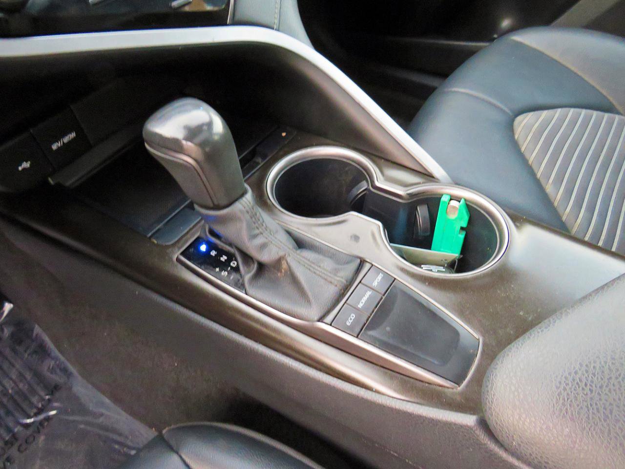 Used 2023 Toyota Camry SE w/ Convenience Package image 27