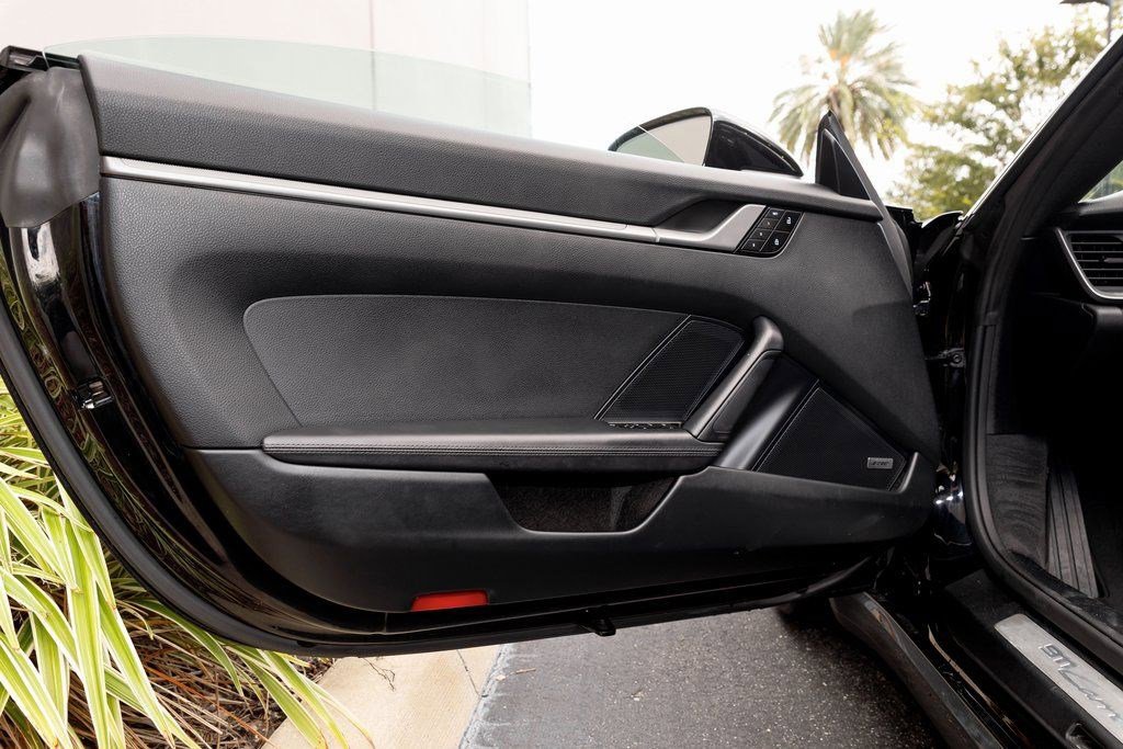 Used 2024 Porsche 911 Carrera S image 23