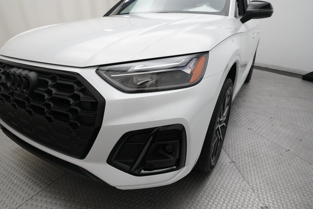 Used 2023 Audi SQ5 Premium Plus w/ Premium Plus Package image 24