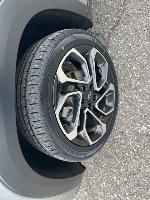 Used 2024 Chevrolet Trax RS w/ Driver Confidence Package image 11