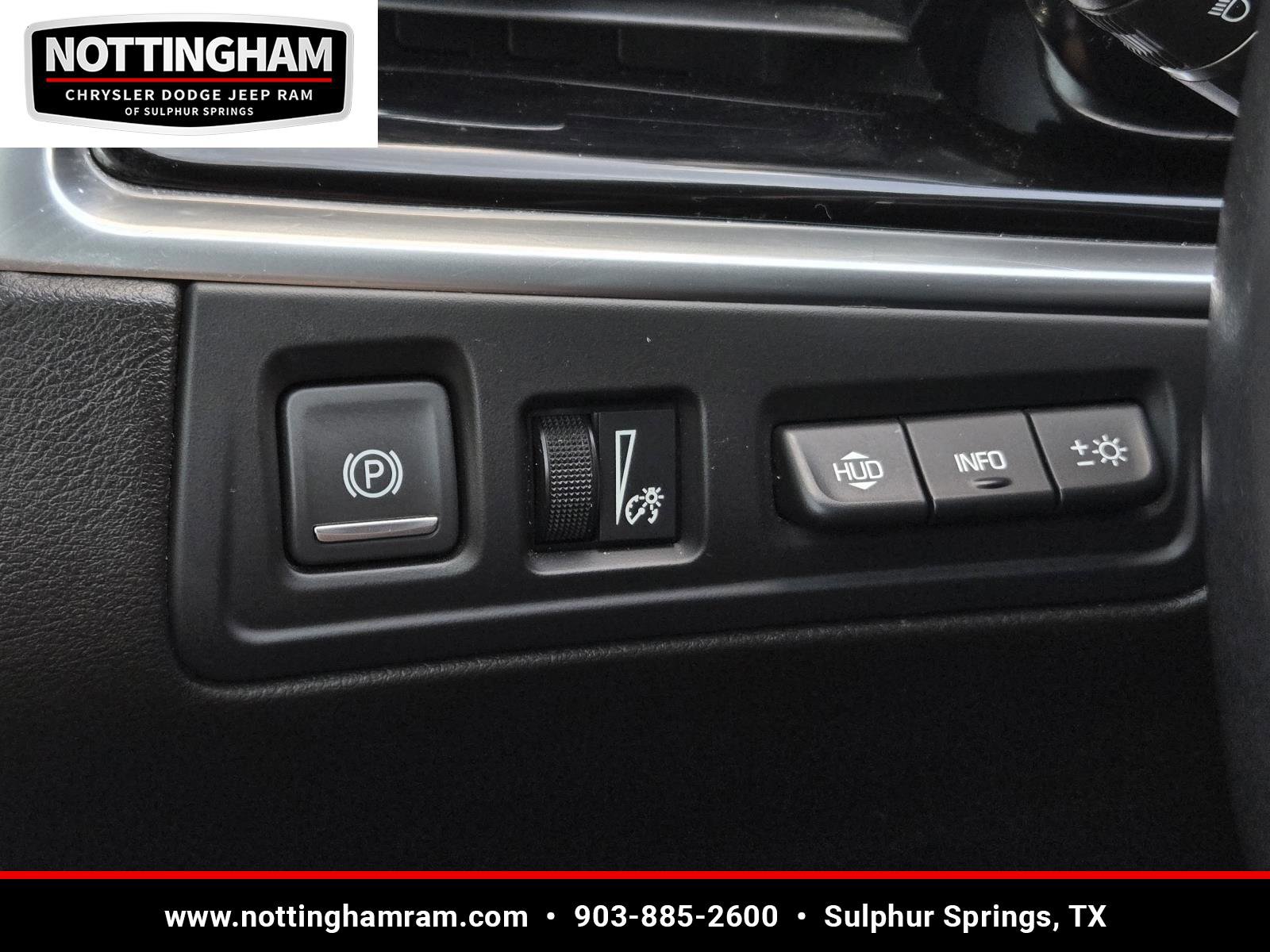 Used 2022 Cadillac XT6 Premium Luxury w/ Technology Package image 20