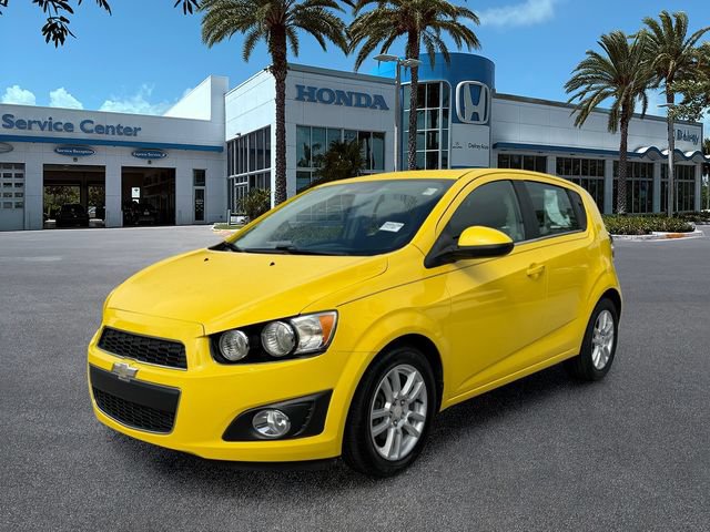 Used 2016 Chevrolet Sonic LT w/ LT Promotional Package FWD image 4