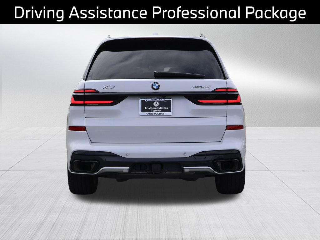 Certified 2024 BMW X7 xDrive40i w/ M Sport Package image 8