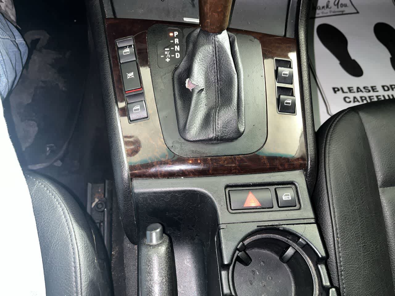 Used 2005 BMW 325i Sedan RWD image 20