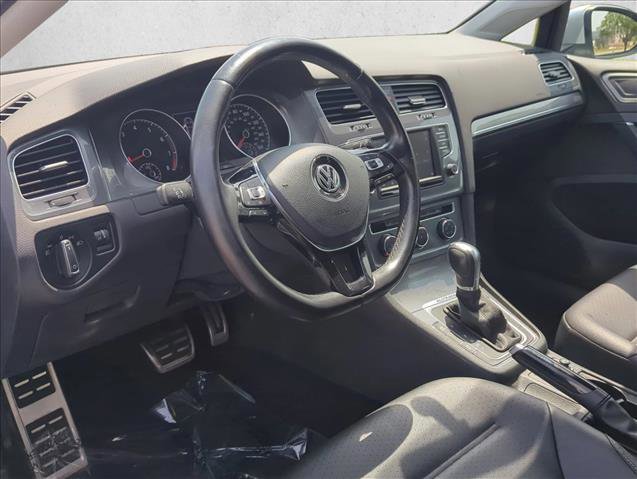 Used 2017 Volkswagen Golf Alltrack S AWD/4WD image 9
