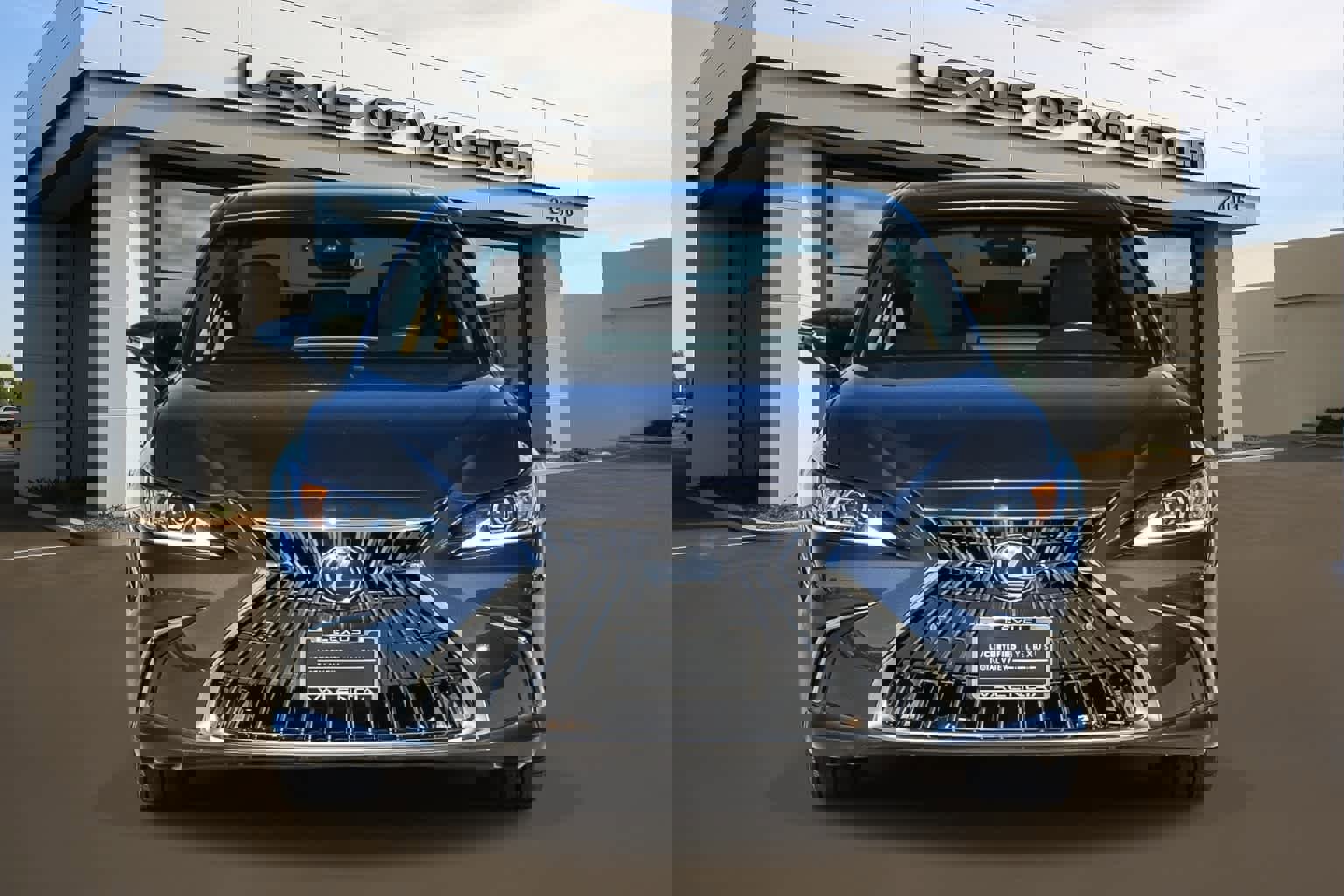 Certified 2023 Lexus ES 350 w/ Premium Package image 6