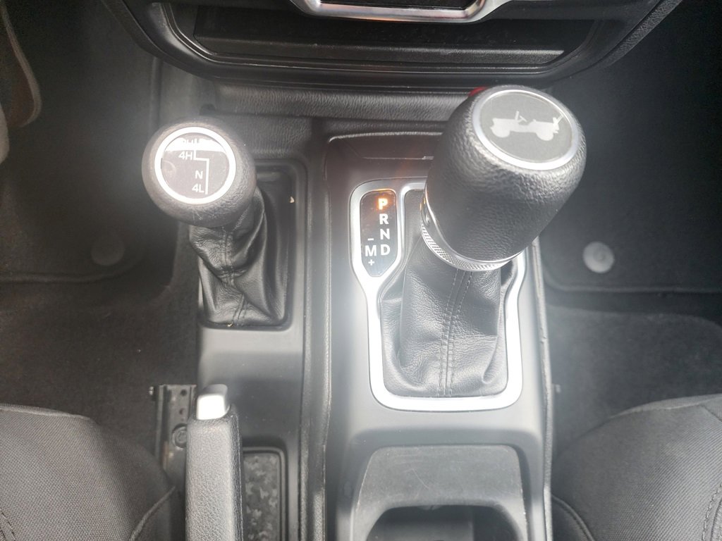 Used 2023 Jeep Wrangler Sport image 30