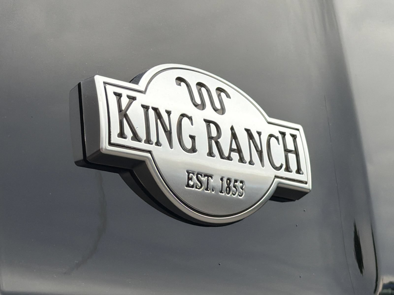 New 2026 Ford F150 King Ranch w/ Equipment Group 601A High AWD/4WD image 9