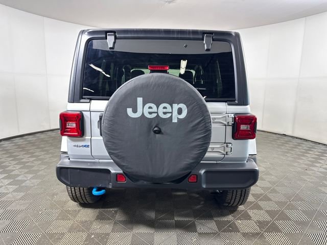 Used 2023 Jeep Wrangler Unlimited Sahara w/ Cold Weather Group image 4