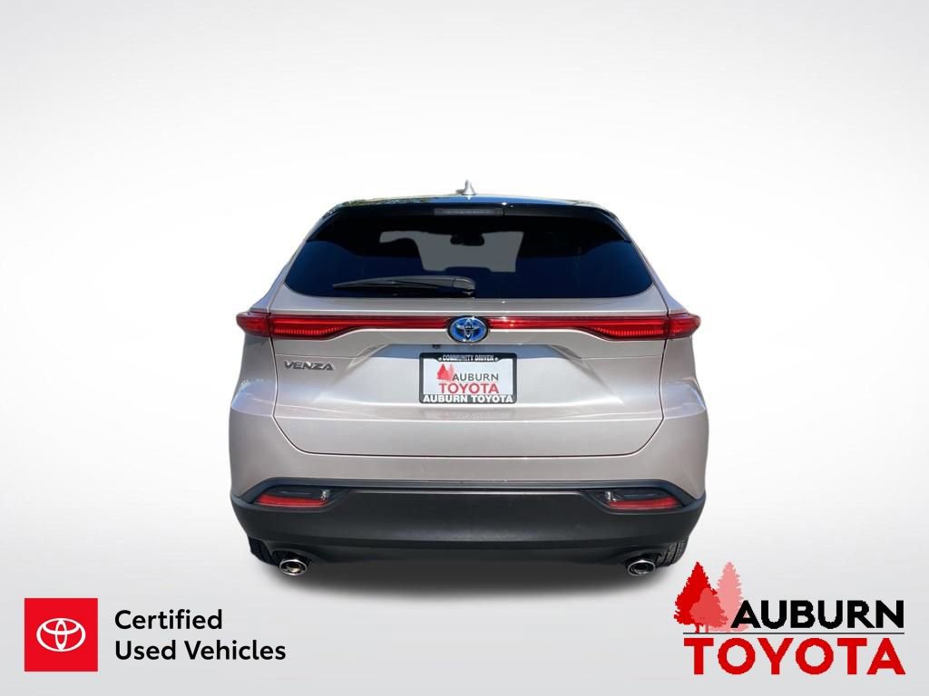 Certified 2024 Toyota Venza LE AWD/4WD image 7