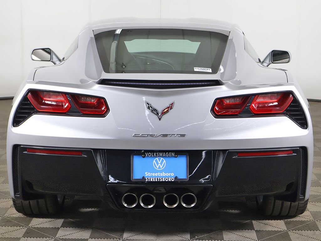 Used 2019 Chevrolet Corvette Stingray Coupe w/ 1LT RWD image 9