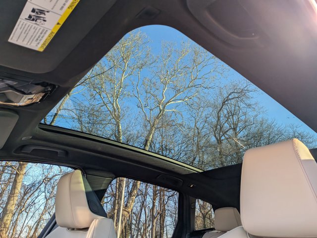 Used 2025 BMW X3 xDrive30i w/ Premium Package image 16