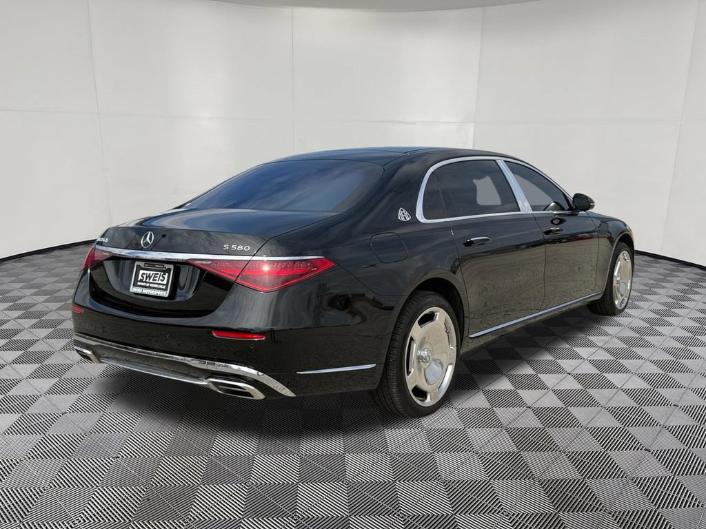 Used 2024 Mercedes-Benz Maybach S 580 4MATIC image 5